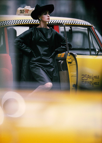 Image no. 249: Antonia + Taxi, New York (Vo... (William Klein), code=S, ord=1000, date=1962