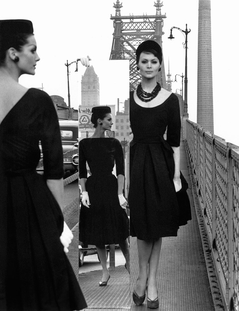 Image no. 248: Anne St. Marie + Isabella + ... (William Klein), code=S, ord=1000, date=1959