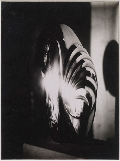 Image no. 167: Mlle Pogany (Constantin Brancusi), code=S, ord=28, date=1920